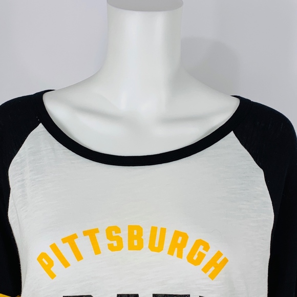 PINK Victorias Secret Long Sleeved Tee Pitt Pirate - Picture 3 of 9